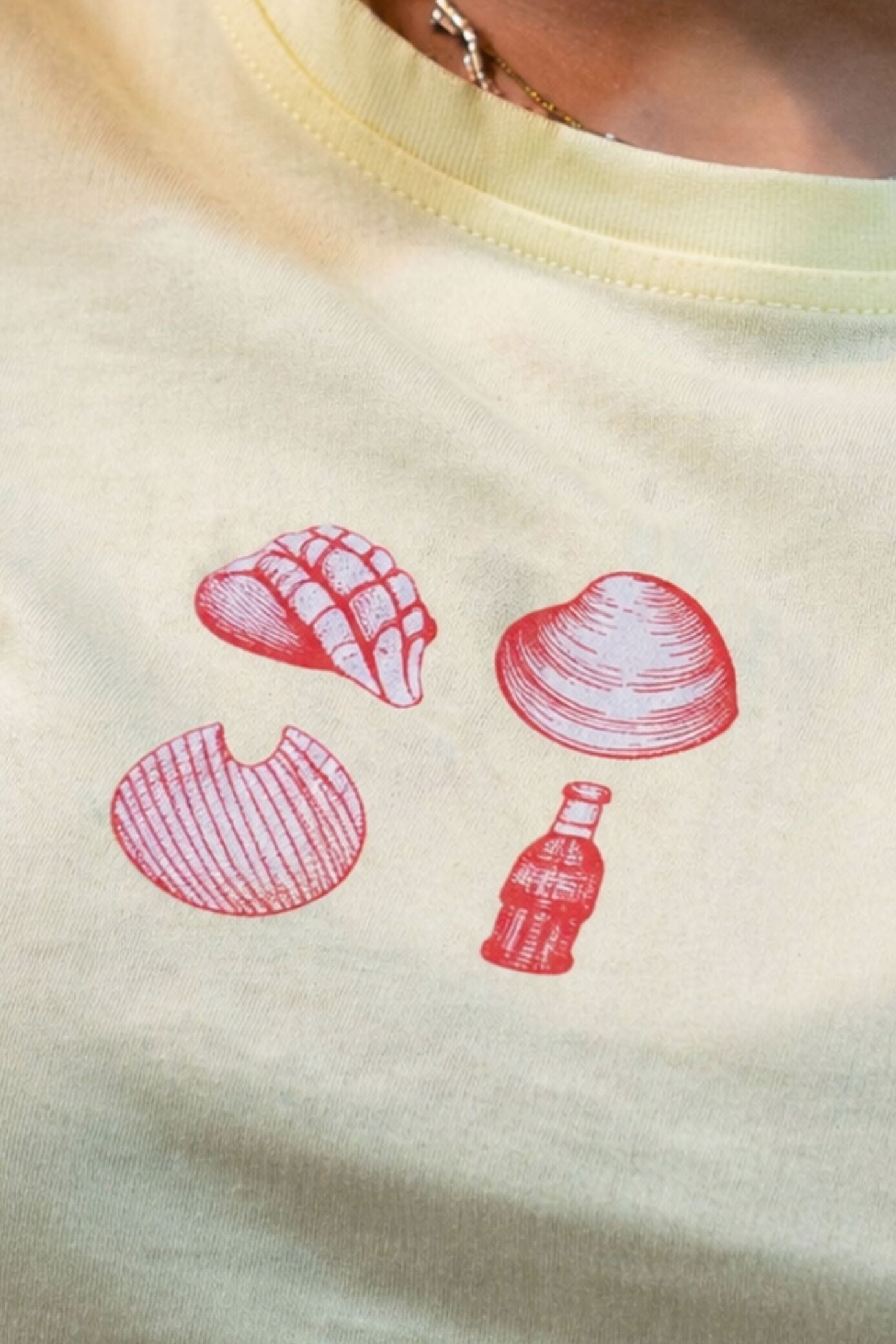 GIRLS TEE _ICONS_