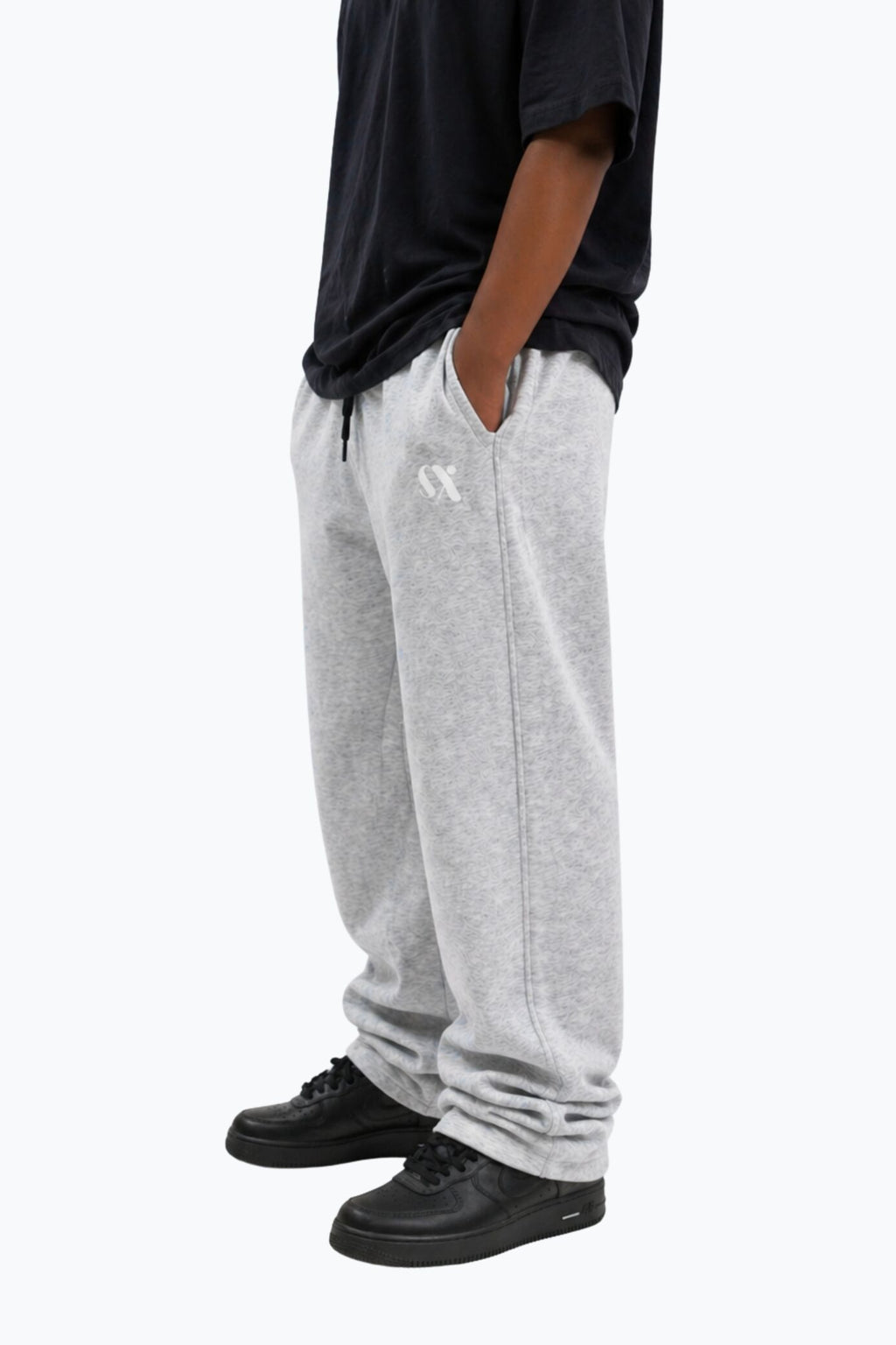 GREY SWEATPANTS